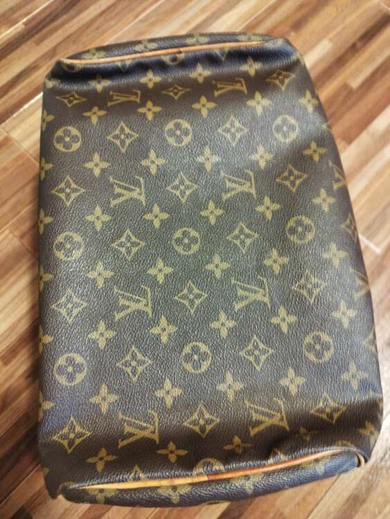 ルイヴィトン スピーディー （ブランドバッグ）の商品画像 - 査定依頼日：2025年4月21日 - 最高査定価格：40,000円