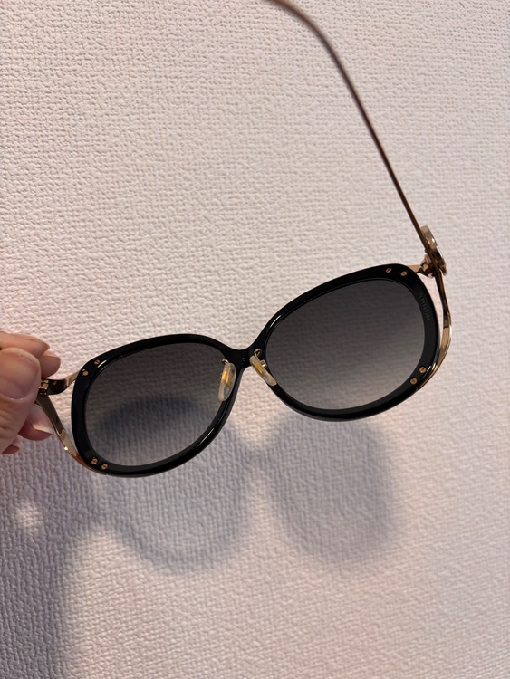 サングラス（古着・ファッション）の商品画像 - 査定依頼日：2025年11月14日 - 最高査定価格：10,000円