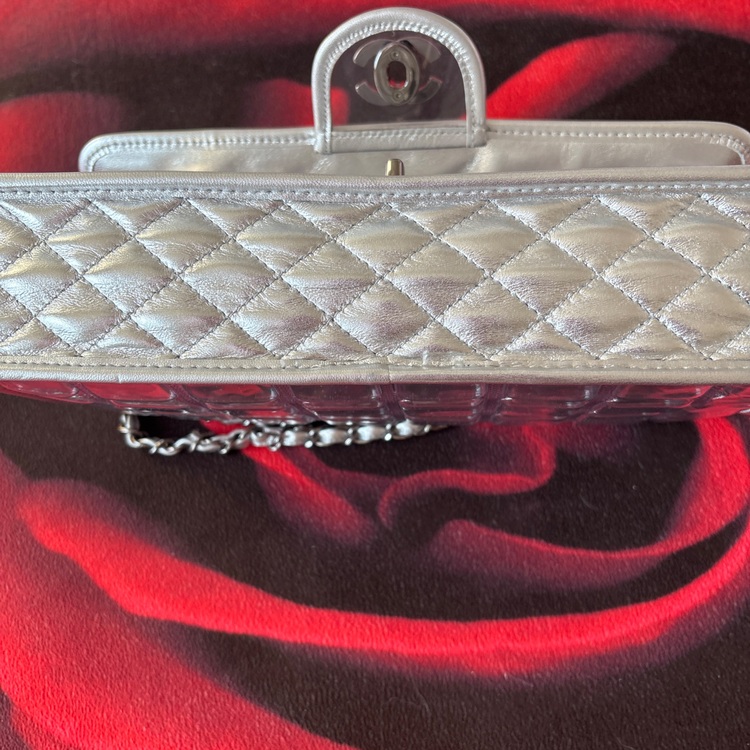 A37108Y04789（古着・ファッション）の商品画像 - 査定依頼日：2025年11月21日 - 最高査定価格：100,000円