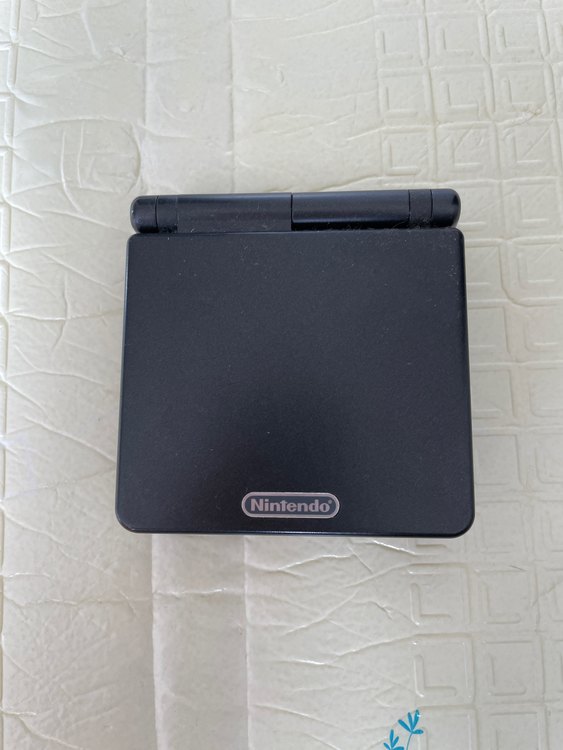 ゲームボーイアドバンスSP XJF10981244（ゲーム機本体・ゲームソフト）の商品画像 - 査定依頼日：2023年1月30日 - 最高査定価格：5,000円