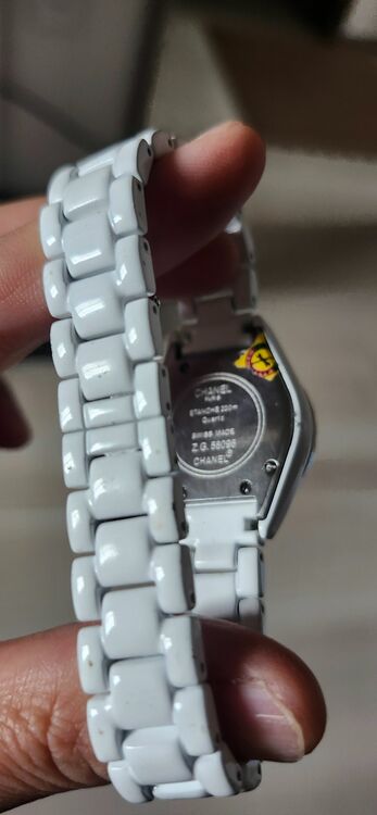 シャネルの時計（高級時計）の商品画像 - 査定依頼日：2025年11月6日 - 最高査定価格：380,000円