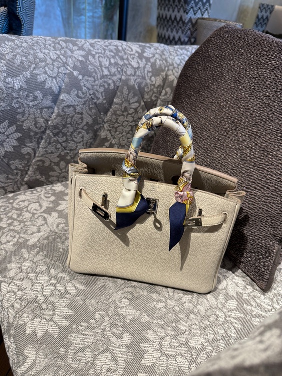 エルメス バーキン （ブランドバッグ）の商品画像 - 査定依頼日：2025年6月15日 - 最高査定価格：2,600,000円