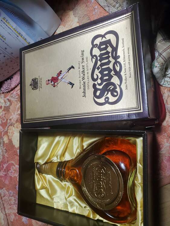 ウイスキー ジョニーウォーカー （お酒）の商品画像 - 査定依頼日：2025年5月24日 - 最高査定価格：1,000円