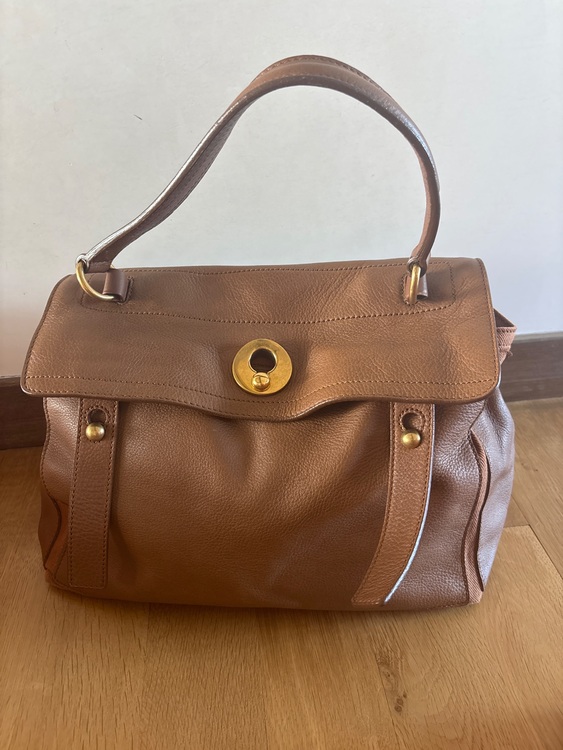 ミューズトゥ（ブランドバッグ）の商品画像 - 査定依頼日：2025年7月24日 - 最高査定価格：35,000円