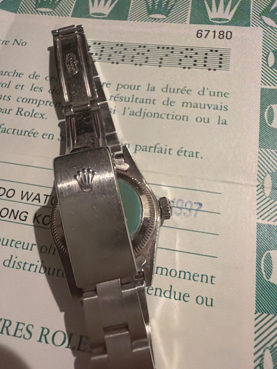 品質保証書等、画像添付しました。（高級時計）の商品画像 - 査定依頼日：2026年8月2日 - 最高査定価格：500,000円