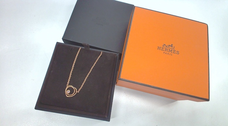 エルメス ヴェルティージュ クール ダイヤ ネックレス 750(PG) （金・貴金属）の商品画像 - 査定依頼日：2026年1月26日 - 最高査定価格：230,000円