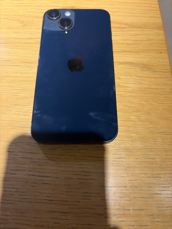 iPhone 14 128GB au（スマホ）の商品画像 - 査定依頼日：2026年4月29日 - 最高査定価格：50,000円