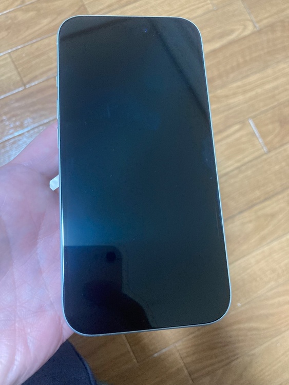 iPhone 16 128GB SIMフリー（スマホ）の商品画像 - 査定依頼日：2025年12月7日 - 最高査定価格：86,000円