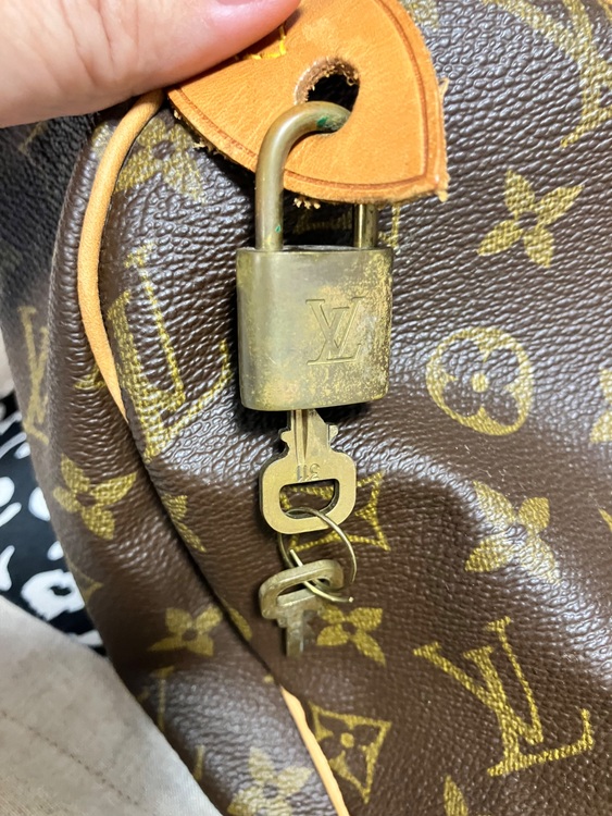 ヴィトン　モノグラム　スピード30（ブランドバッグ）の商品画像 - 査定依頼日：2025年9月15日 - 最高査定価格：75,000円