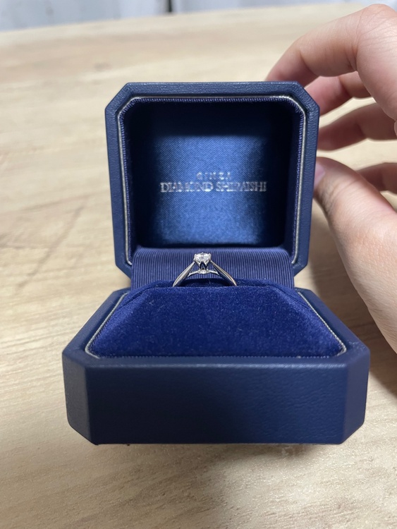 ダイヤモンドシライシ　婚約指輪（宝石）の商品画像 - 査定依頼日：2025年12月9日 - 最高査定価格：100,000円