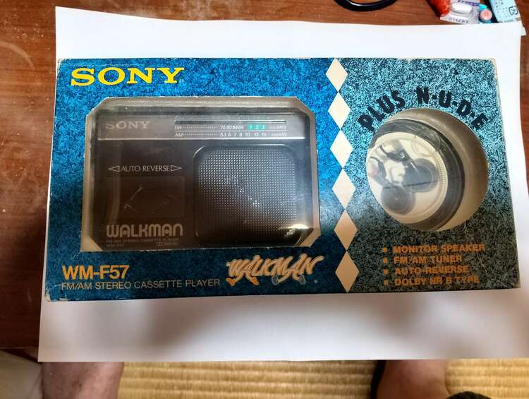 ソニーウォークマンWM-F57（オーディオ・スピーカー）の商品画像 - 査定依頼日：2025年4月13日 - 最高査定価格：5,000円