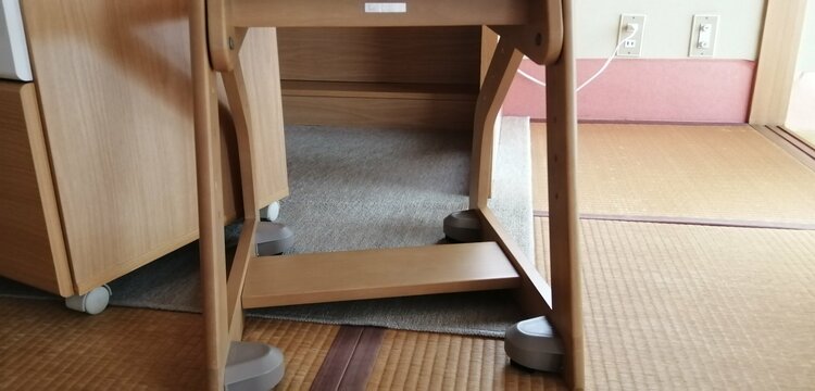 ユニットデスク３点セット（家具・寝具）の商品画像 - 査定依頼日：2026年5月28日 - 最高査定価格：5,000円