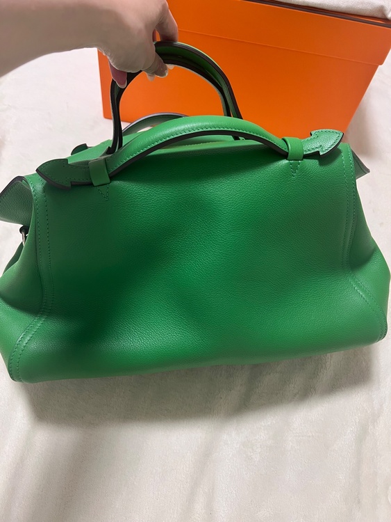 エルメス エルメス(その他) （ブランドバッグ）の商品画像 - 査定依頼日：2026年4月29日 - 最高査定価格：100,000円