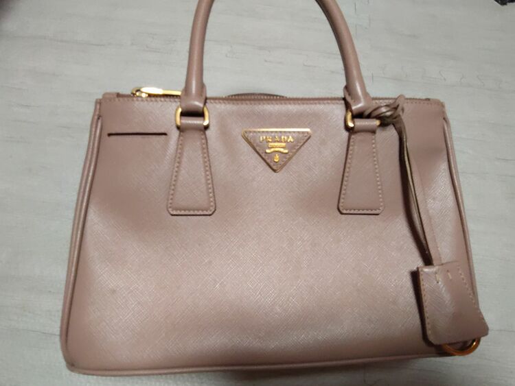 ガレリア？ミニバッグ（ブランドバッグ）の商品画像 - 査定依頼日：2025年9月16日 - 最高査定価格：23,000円