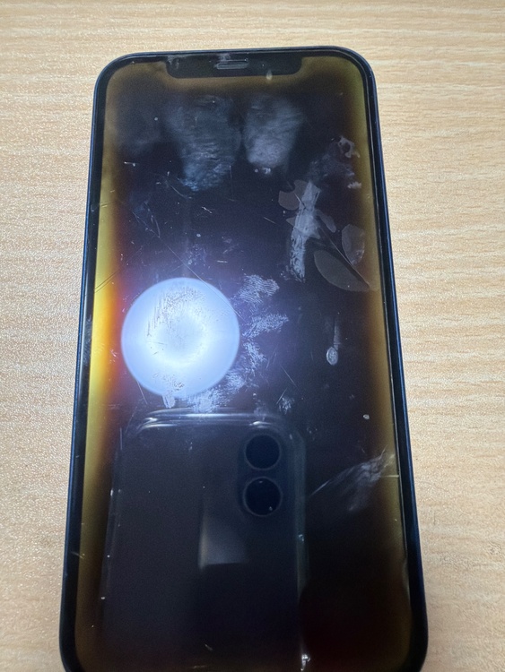 iPhone 12 256GB SIMフリー（スマホ）の商品画像 - 査定依頼日：2026年5月16日 - 最高査定価格：29,000円