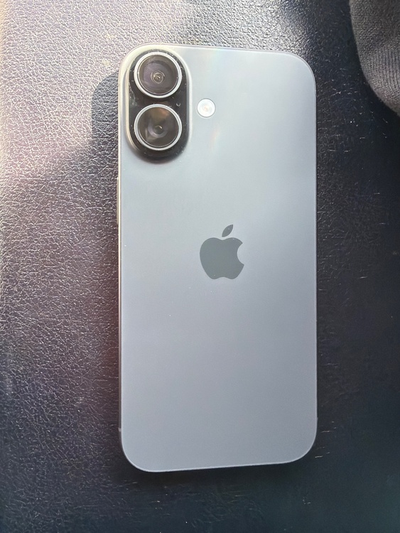 iPhone 17 256GB SIMフリー（スマホ）の商品画像 - 査定依頼日：2026年2月13日 - 最高査定価格：108,000円