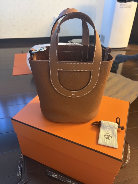 インザループ（ブランドバッグ）の商品画像 - 査定依頼日：2026年4月8日 - 最高査定価格：650,000円