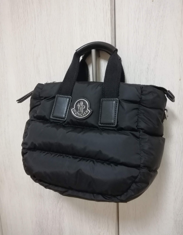 MONCLER　CARADOC MINI バッグ（ブランドバッグ）の商品画像 - 査定依頼日：2025年4月28日 - 最高査定価格：75,000円