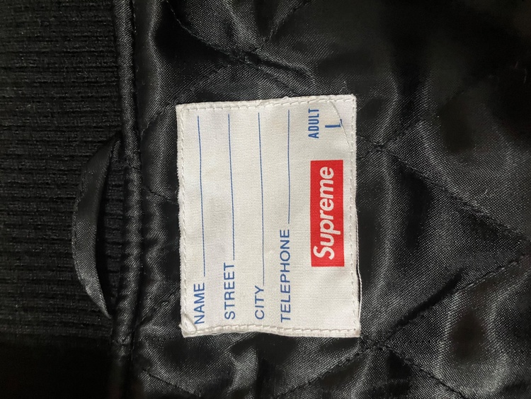 Supreme Team Varsity Jacket "Black"（古着・ファッション）の商品画像 - 査定依頼日：2025年12月28日 - 最高査定価格：40,000円