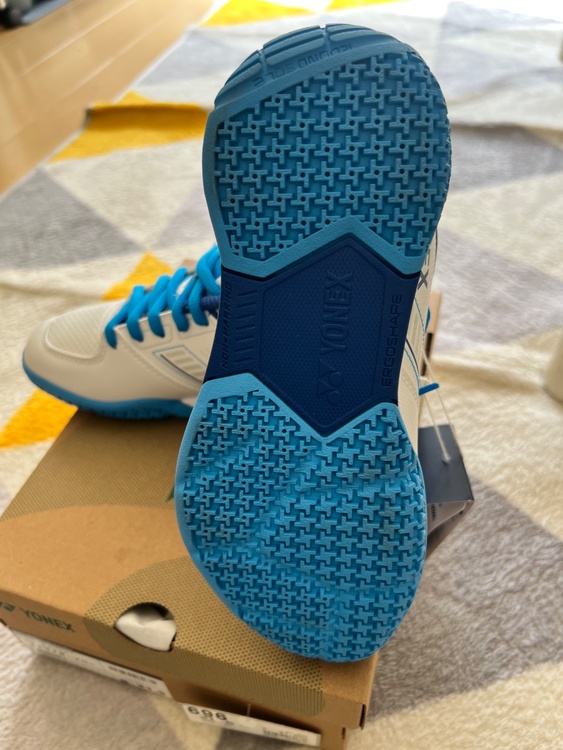 ヨネックス（古着・ファッション）の商品画像 - 査定依頼日：2026年4月16日 - 最高査定価格：100,000円