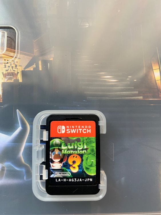 ルイージマンション3（ゲーム機本体・ゲームソフト）の商品画像 - 査定依頼日：2023年8月20日 - 最高査定価格：3,000円