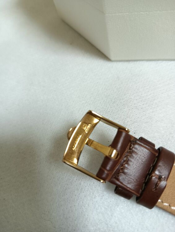 OMEGA　K18ピンクゴールド無垢ベゼル&尾錠　自動巻き（高級時計）の商品画像 - 査定依頼日：2025年10月28日 - 最高査定価格：150,000円