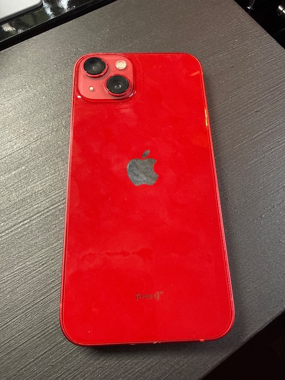 iPhone iPhone 13 128GB au（スマホ）の商品画像 - 査定依頼日：2026年9月8日 - 最高査定価格：33,000円
