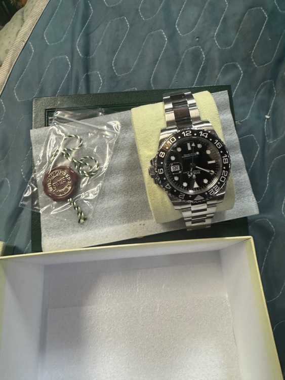 11710ln（高級時計）の商品画像 - 査定依頼日：2025年6月28日 - 最高査定価格：1,700,000円