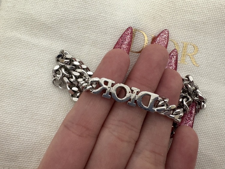 Dio(r)evolution ネックレス（金・貴金属）の商品画像 - 査定依頼日：2026年2月27日 - 最高査定価格：60,000円