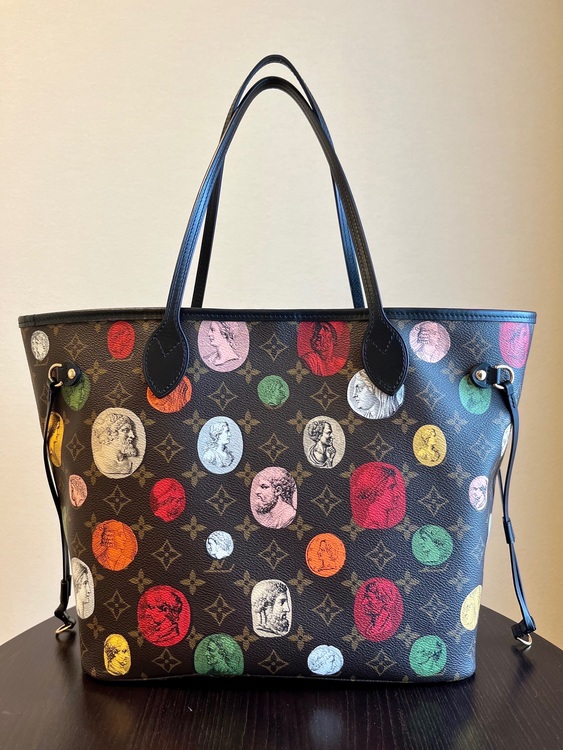 M45923（ブランドバッグ）の商品画像 - 査定依頼日：2022年7月9日 - 最高査定価格：220,000円