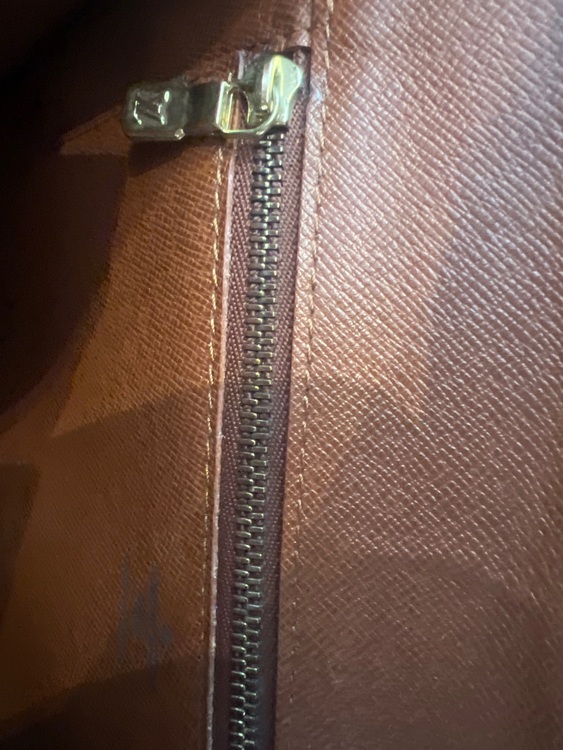 ルイヴィトン モノグラム （ブランドバッグ）の商品画像 - 査定依頼日：2025年8月14日 - 最高査定価格：44,000円