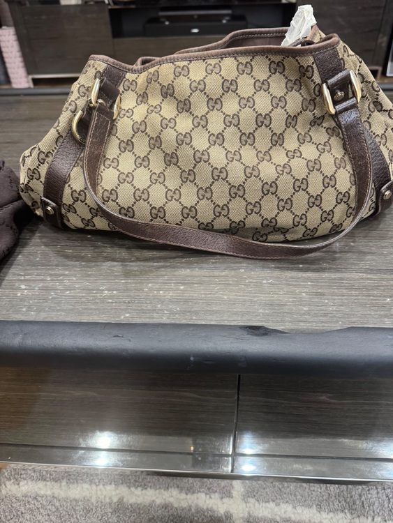 グッチ  （ブランドバッグ）の商品画像 - 査定依頼日：2025年9月2日 - 最高査定価格：35,000円