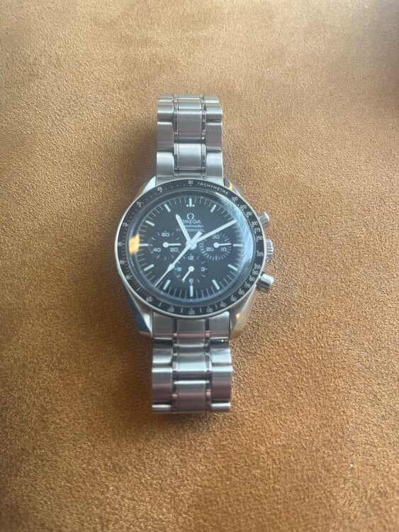 ムーンウォッチ（高級時計）の商品画像 - 査定依頼日：2025年5月29日 - 最高査定価格：650,000円