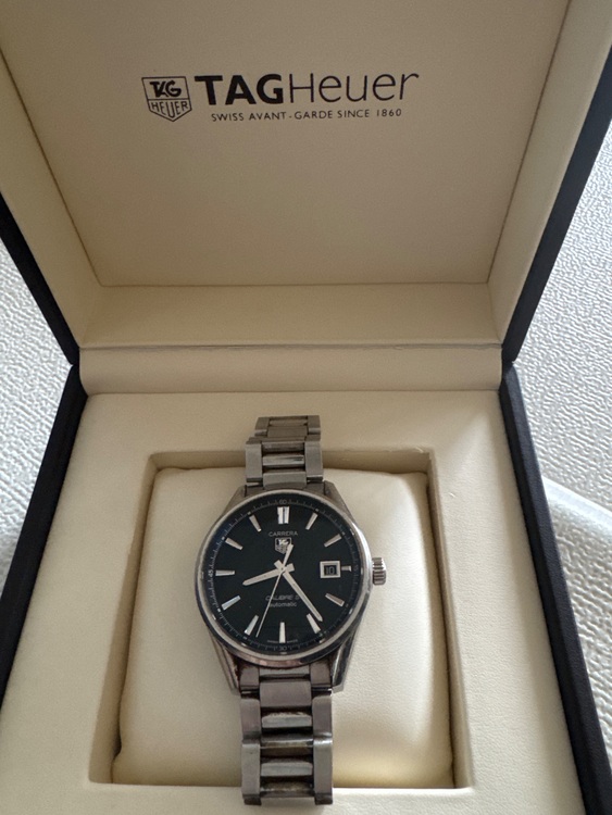 タグホイヤー カレラ war211arqt497（高級時計）の商品画像 - 査定依頼日：2025年8月10日 - 最高査定価格：170,000円