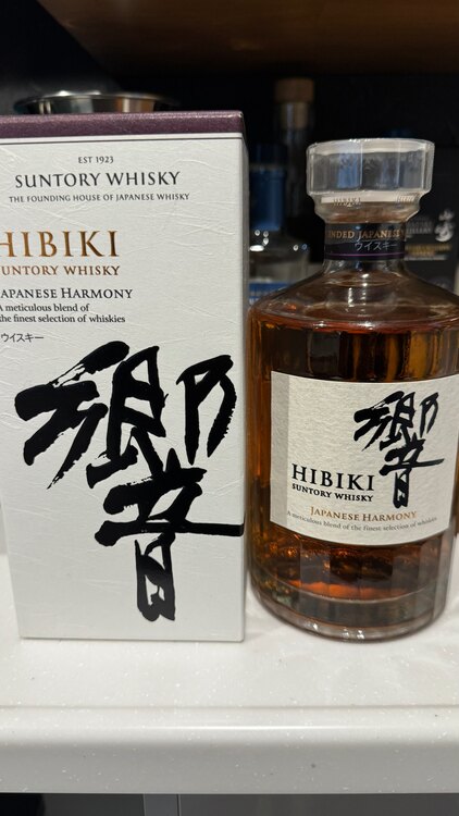 ウイスキー サントリー山崎 （お酒）の商品画像 - 査定依頼日：2024年12月23日 - 最高査定価格：166,000円