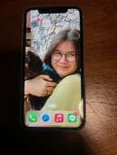 iPhoneXR 64GB au（スマホ）の商品画像 - 査定依頼日：2024年1月1日 - 最高査定価格：10,000円