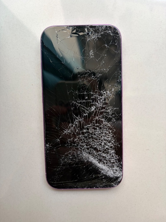 iPhone iPhone 16 256GB SIMフリー（スマホ）の商品画像 - 査定依頼日：2026年6月12日 - 最高査定価格：77,000円