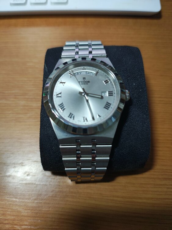 チューダー その他 28600（高級時計）の商品画像 - 査定依頼日：2025年12月18日 - 最高査定価格：300,000円