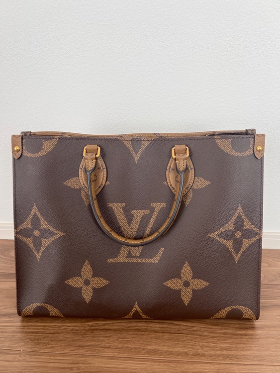 オンザゴーMM（ブランドバッグ）の商品画像 - 査定依頼日：2026年1月21日 - 最高査定価格：270,000円