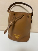 プラダ  （ブランドバッグ）の商品画像 - 査定依頼日：2025年12月22日 - 最高査定価格：180,000円