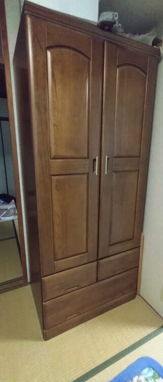 開き戸タンス（家具・寝具）の商品画像 - 査定依頼日：2026年5月10日 - 最高査定価格：5,000円