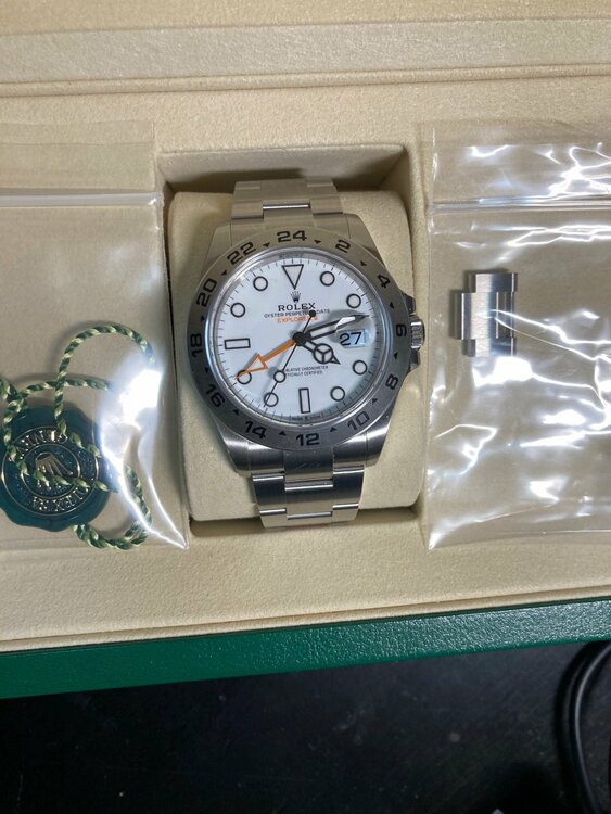 ロレックス エクスプローラー 226570（高級時計）の商品画像 - 査定依頼日：2026年1月4日 - 最高査定価格：1,850,000円