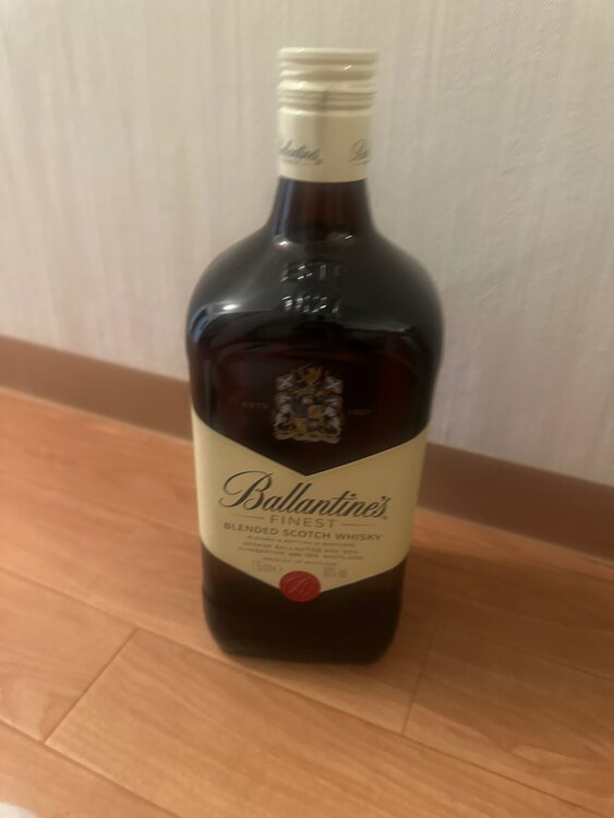 ウイスキー バランタイン （お酒）の商品画像 - 査定依頼日：2025年5月12日 - 最高査定価格：500円