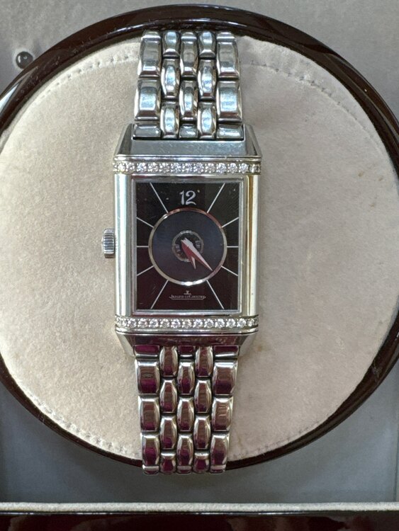 ジャガー・ルクル レベルソ JLG257812（高級時計）の商品画像 - 査定依頼日：2025年4月29日 - 最高査定価格：1,000,000円