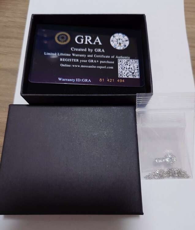 ノーブランドのモアサナイトのブレスレット、14Kゴールドメッキネックレス（金・貴金属）の商品画像 - 査定依頼日：2025年3月9日 - 最高査定価格：5,800円