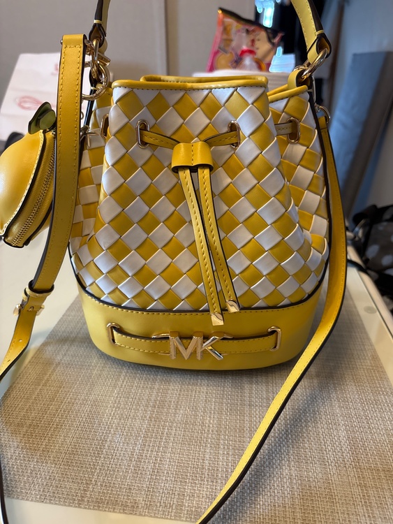 マイケルコース（ブランドバッグ）の商品画像 - 査定依頼日：2026年9月14日 - 最高査定価格：85,000円
