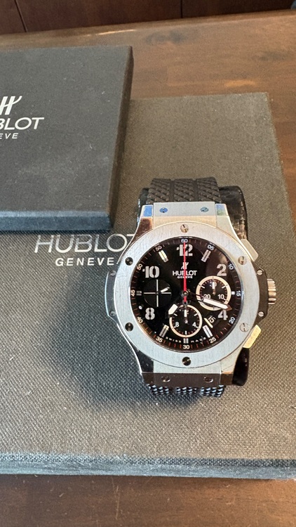 ウブロ ビックバン （高級時計）の商品画像 - 査定依頼日：2025年8月23日 - 最高査定価格：750,000円