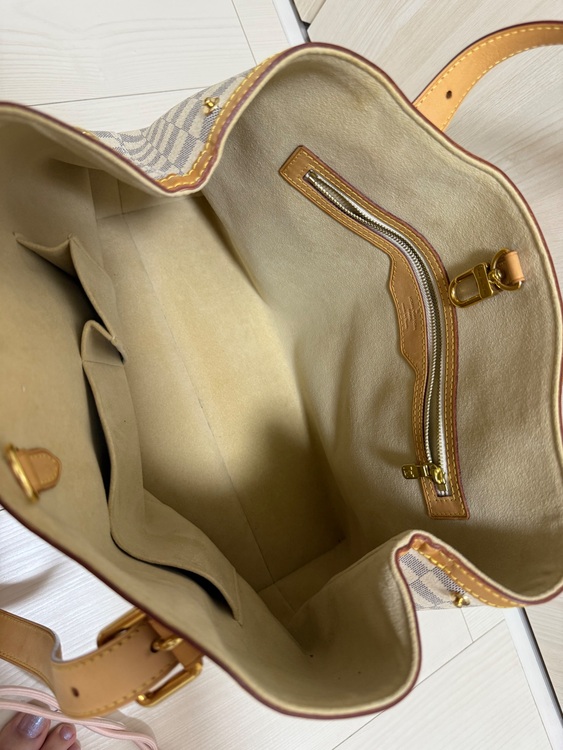 Louis Vuitton ダミエアズール ハムステッドMM ショルダーバッグ （ブランドバッグ）の商品画像 - 査定依頼日：2025年8月10日 - 最高査定価格：78,000円