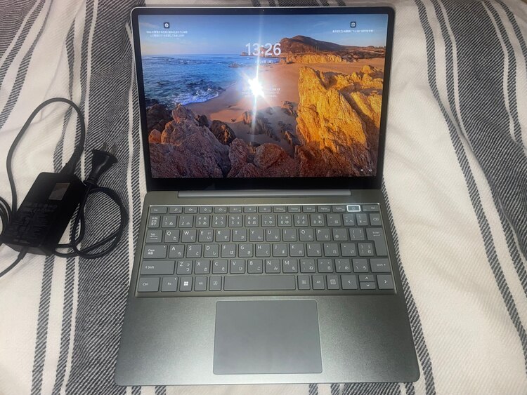 Surface laptop Go2（PC・タブレット）の商品画像 - 査定依頼日：2025年4月24日 - 最高査定価格：16,200円