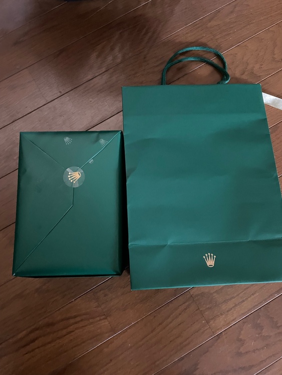 黒　コンビ（高級時計）の商品画像 - 査定依頼日：2025年12月18日 - 最高査定価格：3,200,000円